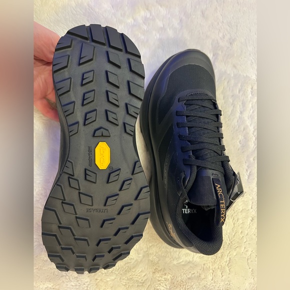 New - ARC’TERYX NORVAN LD 3 GTX SHOES - Picture 4 of 15